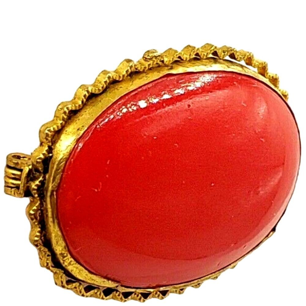 Antique Czech Oval Brooch Petite Pin Red Early Plastic Cabochon Gold Tone